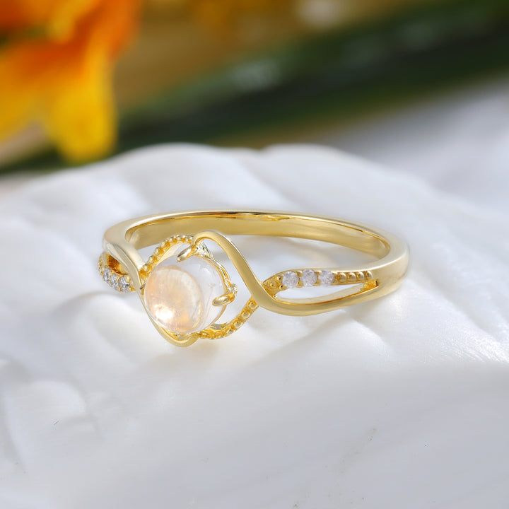 Gold Natural Moonstone Ring