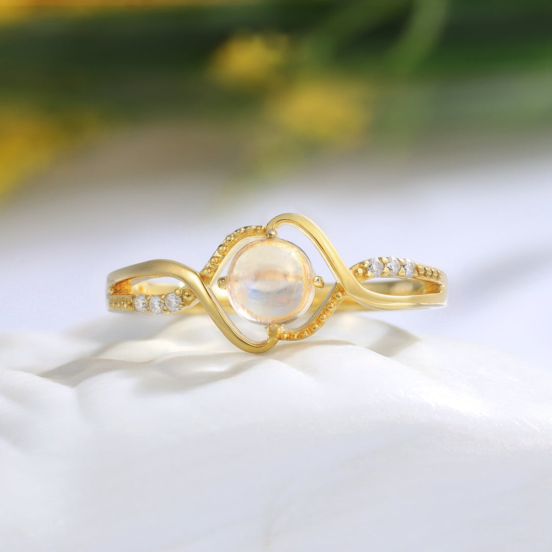 Gold Natural Moonstone Ring