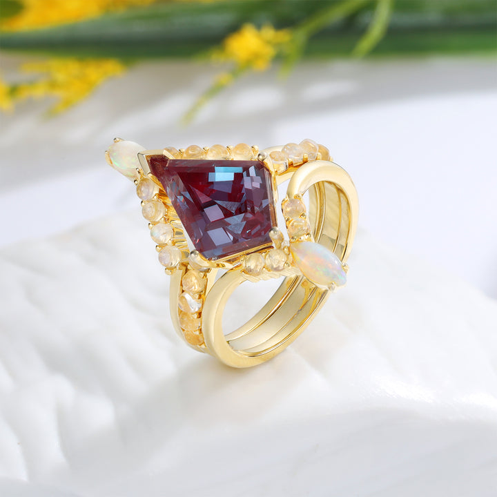 Gold Lab Alexandrite Ring