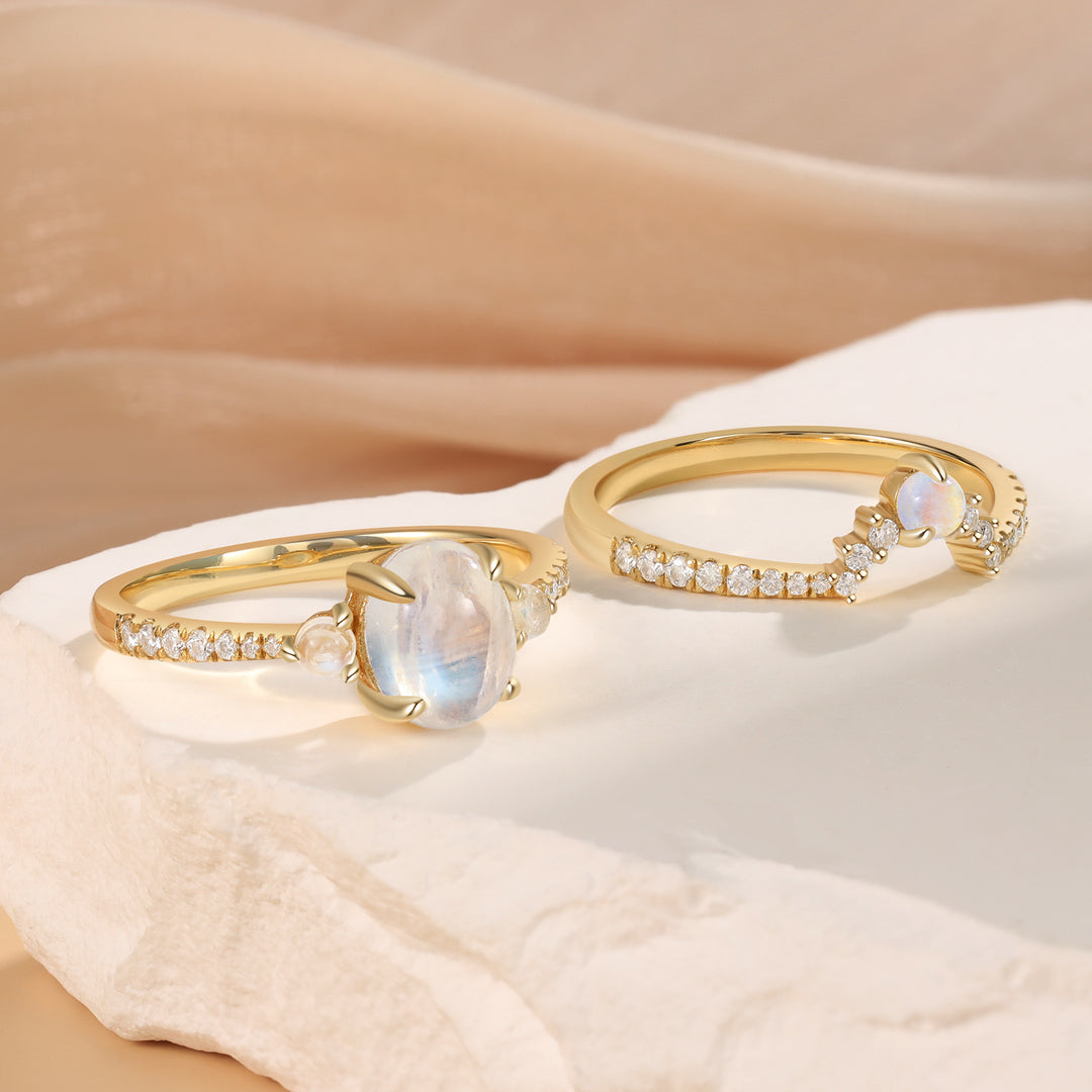 Gold Natural Moonstone Ring