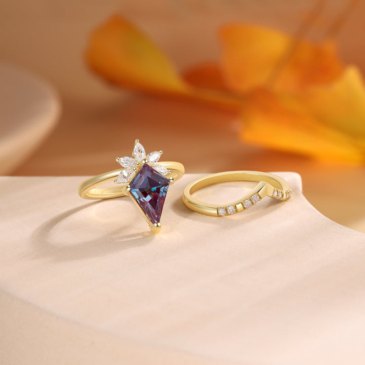 K Gold Lab Alexandrite Ring