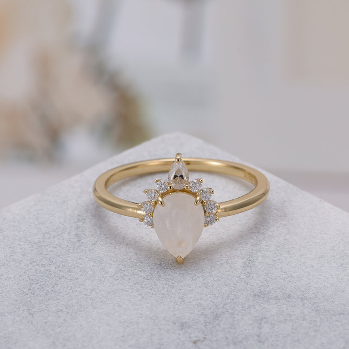 Silver Natural Moonstone Ring