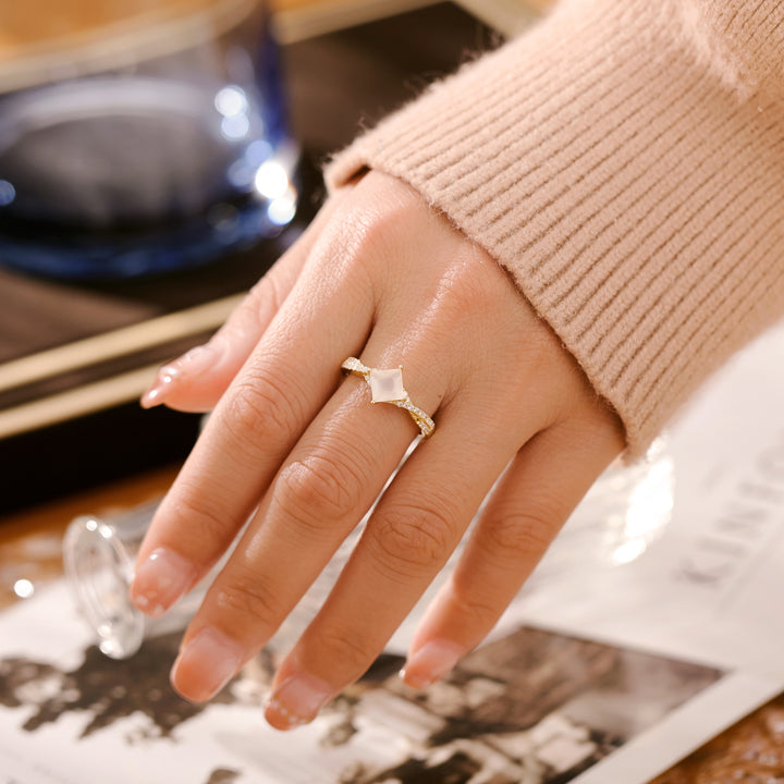 Silver Natural Moonstone Ring