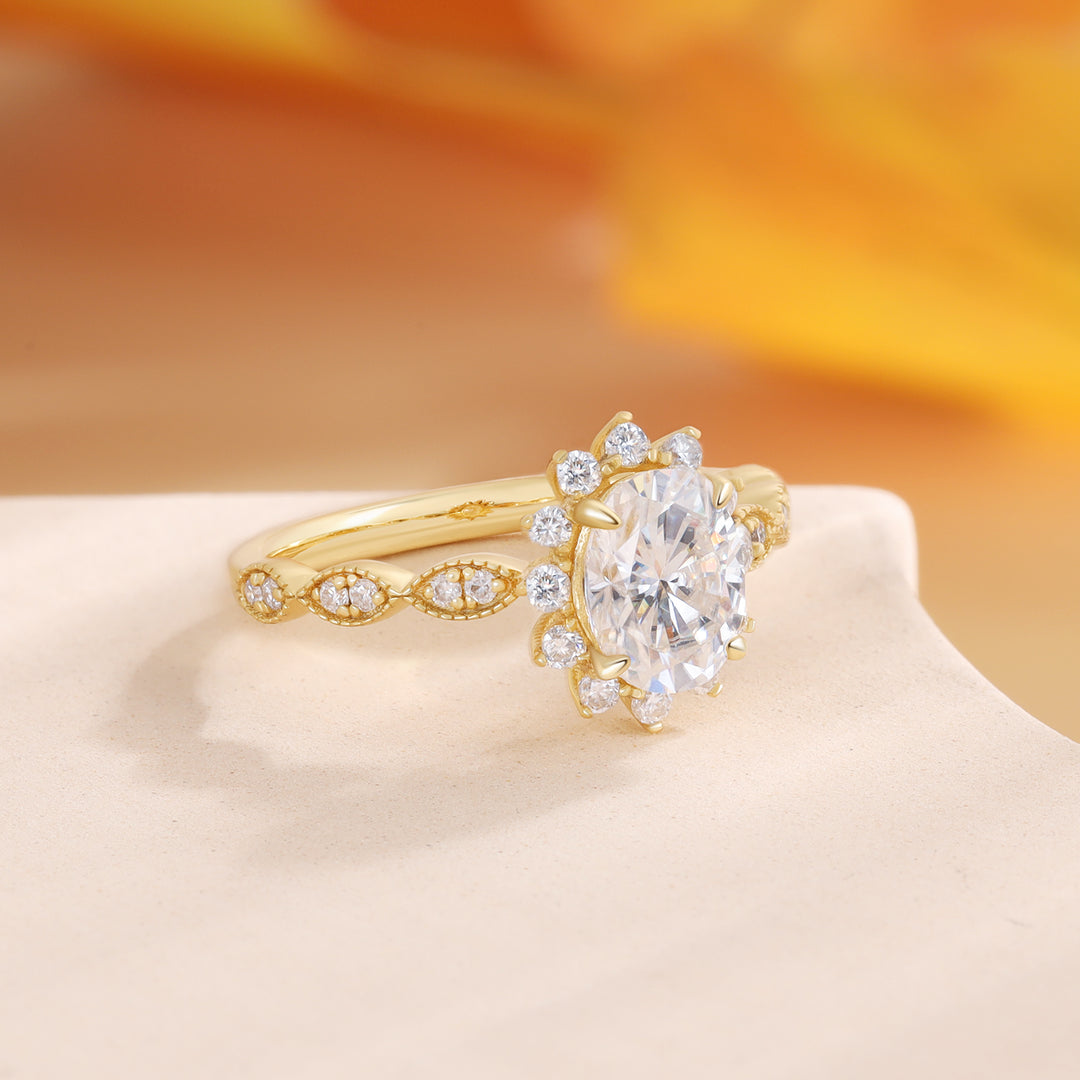 Gold Natural Moissnaite Ring