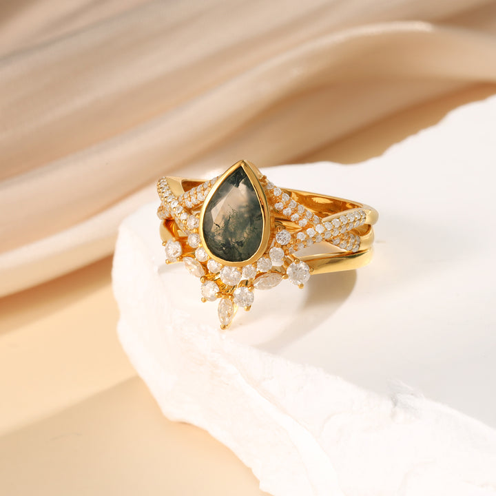 Gold Natural Moss Agate Ring