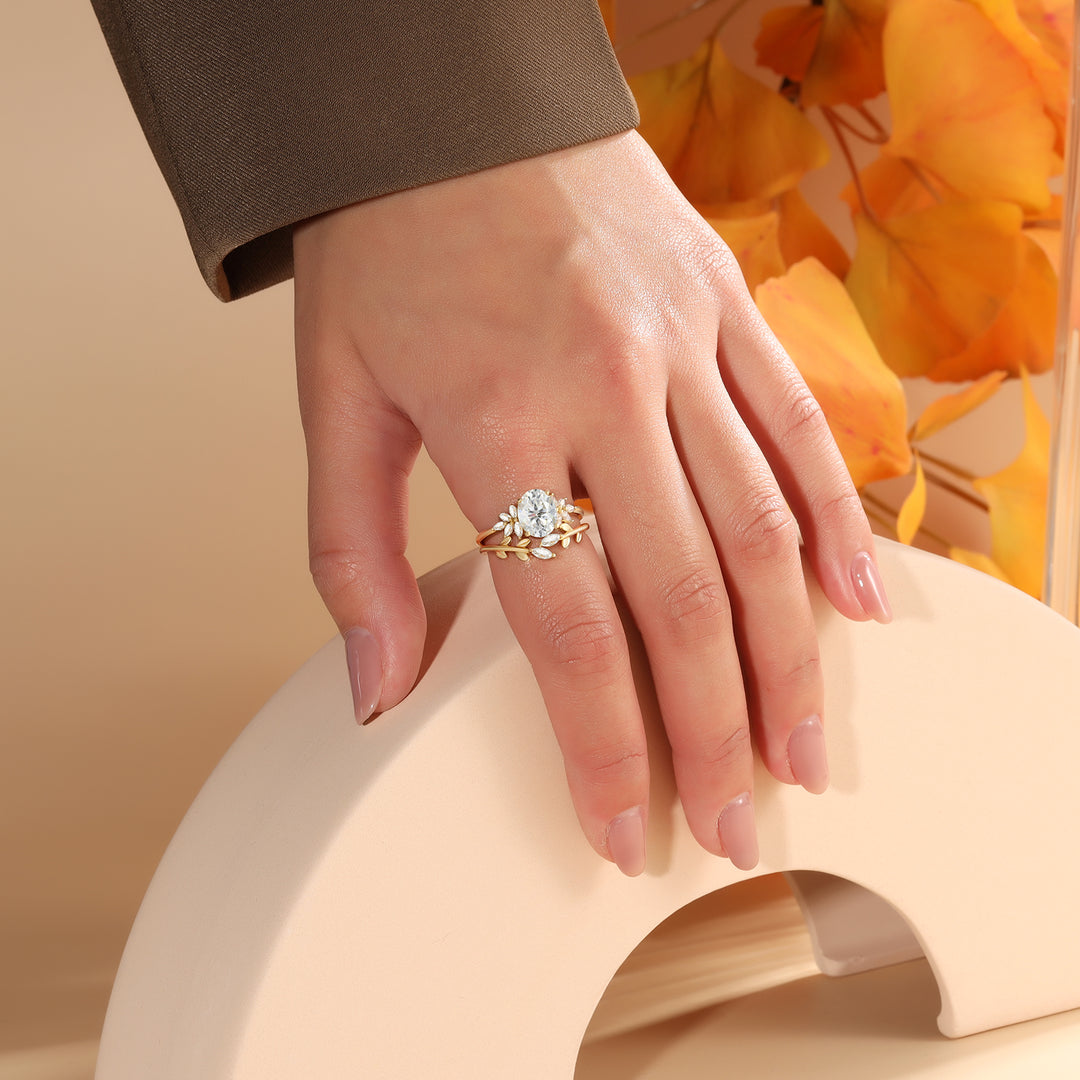 18K Gold Natural Moissanite Ring